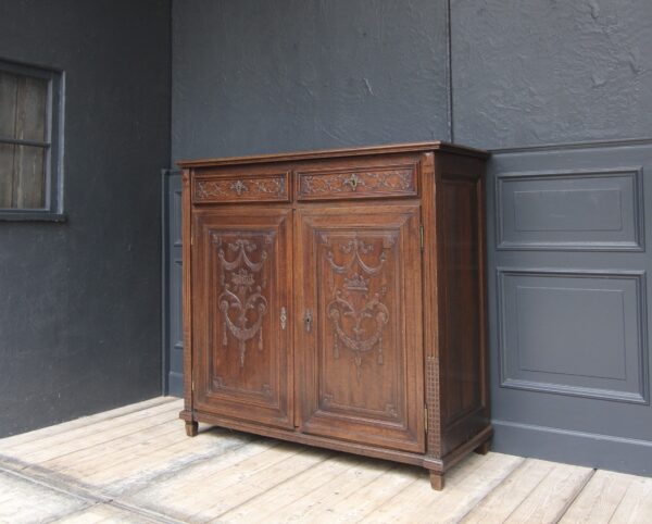 19th Century Louis XVI Style Oak Cabinet – Bild 3