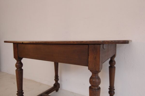 19th Century Rustic Oak Side Table or Serving Table – Bild 11