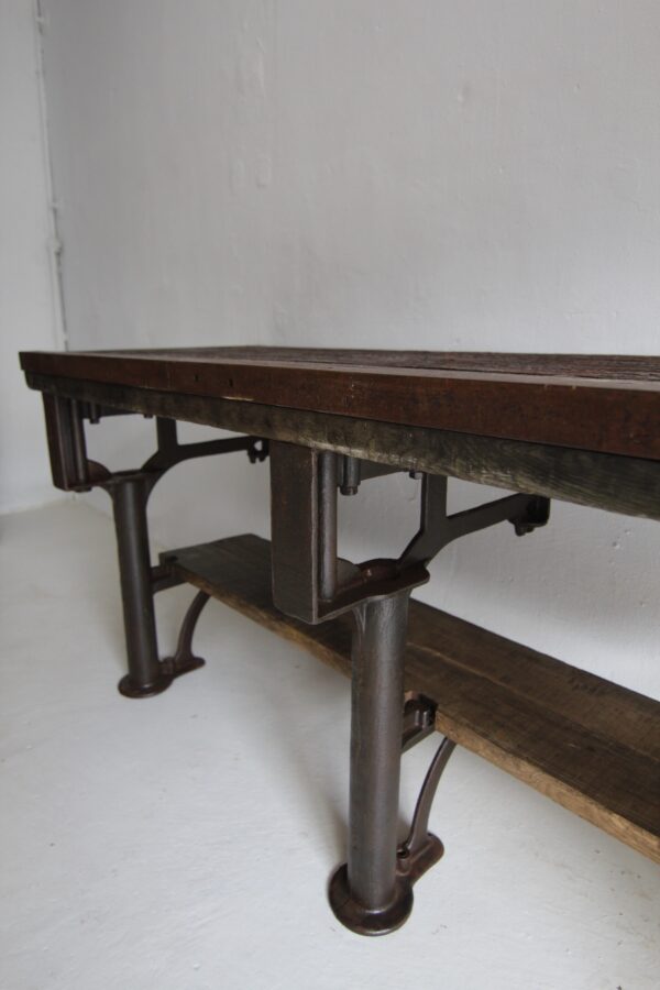 Early 20th Century Cast Iron and Wood Console Work Table – Bild 18