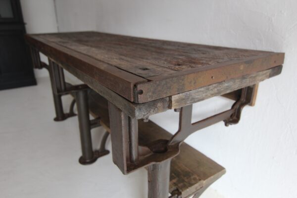 Early 20th Century Cast Iron and Wood Console Work Table – Bild 19