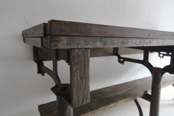 Early 20th Century Cast Iron and Wood Console Work Table – Bild 25