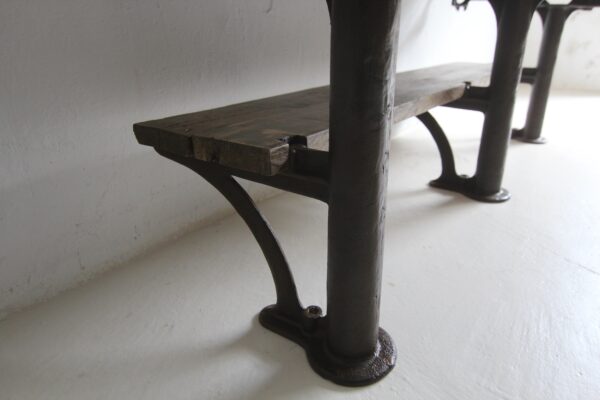 Early 20th Century Cast Iron and Wood Console Work Table – Bild 26