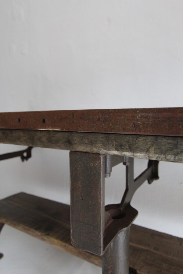 Early 20th Century Cast Iron and Wood Console Work Table – Bild 28