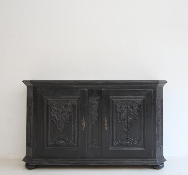 Ebonized German Oak Sideboard or Buffet from around 1800 – Bild 3