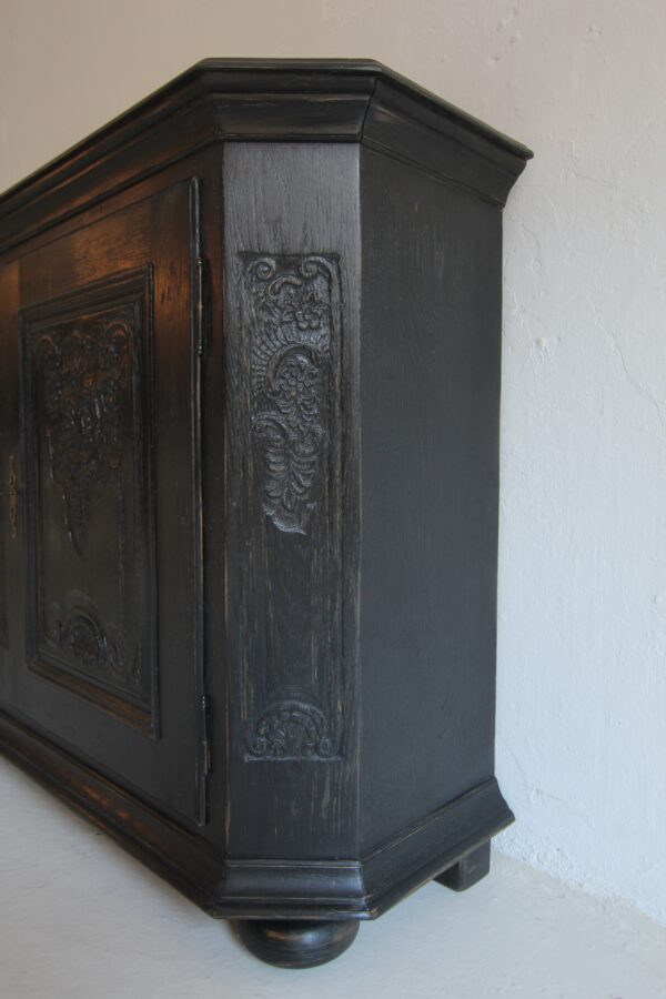 Ebonized German Oak Sideboard or Buffet from around 1800 – Bild 13