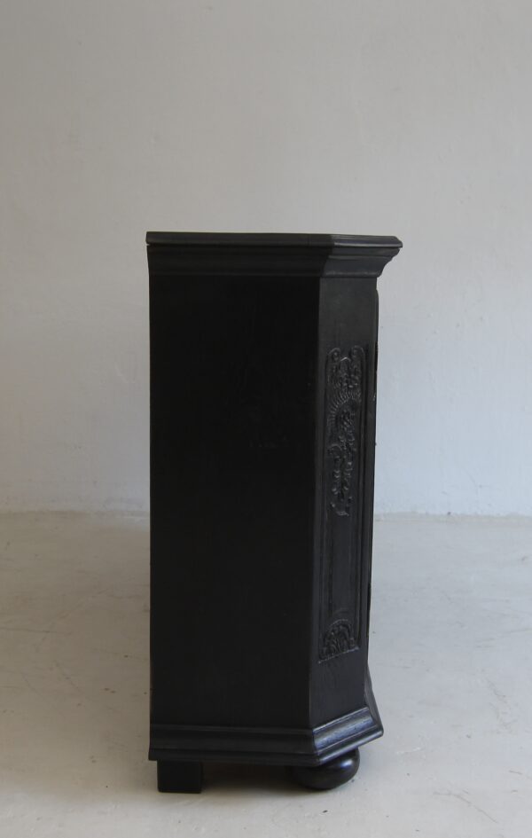 Ebonized German Oak Sideboard or Buffet from around 1800 – Bild 37