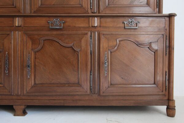 Large 19th Century French Buffet Cabinet or Cupboard – Bild 11