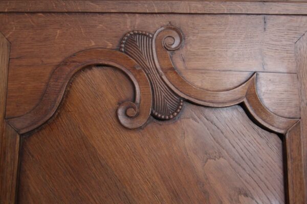 Large 19th Century French Buffet Cabinet or Cupboard – Bild 28