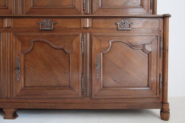 Large 19th Century French Buffet Cabinet or Cupboard – Bild 35