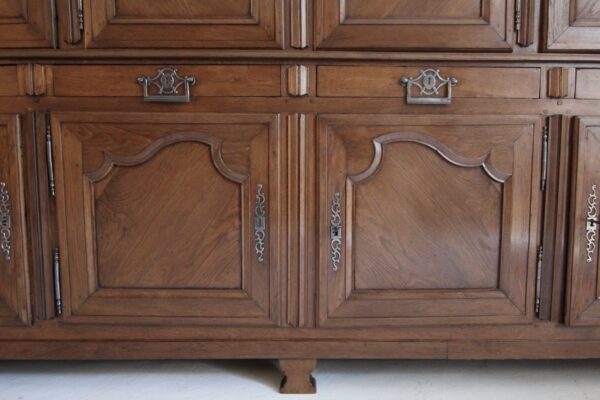 Large 19th Century French Buffet Cabinet or Cupboard – Bild 36
