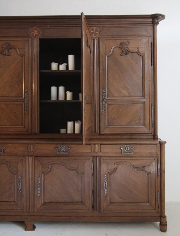 Large 19th Century French Buffet Cabinet or Cupboard – Bild 6