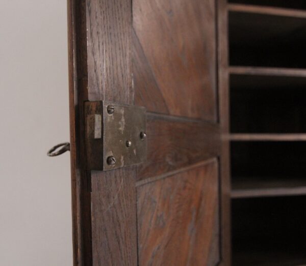 Large 19th Century French Buffet Cabinet or Cupboard – Bild 56