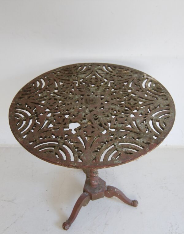Round Cast Iron Table, around 1900 – Bild 7