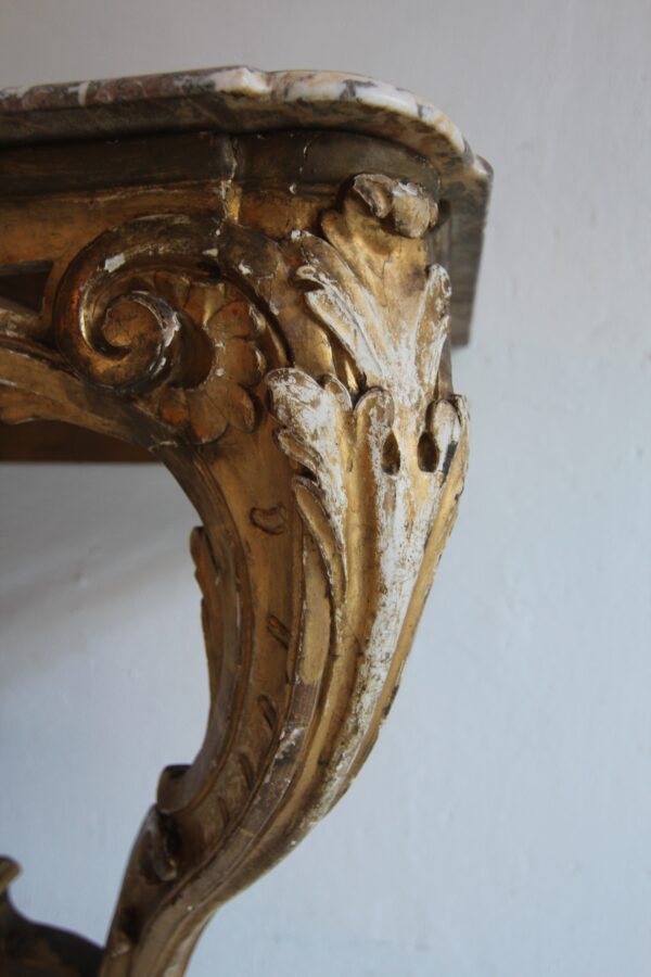 19th Century Louis XV Style Carved Giltwood Console Table with Marble Top – Bild 27