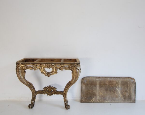 19th Century Louis XV Style Carved Giltwood Console Table with Marble Top – Bild 39
